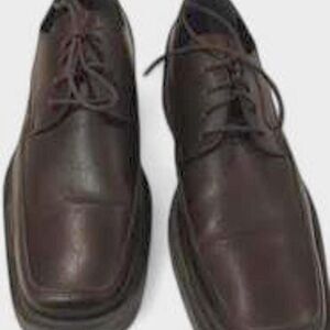 Novacas Vegan Leather Men's Brown and Burgundy Brogues- Size 14 men's
